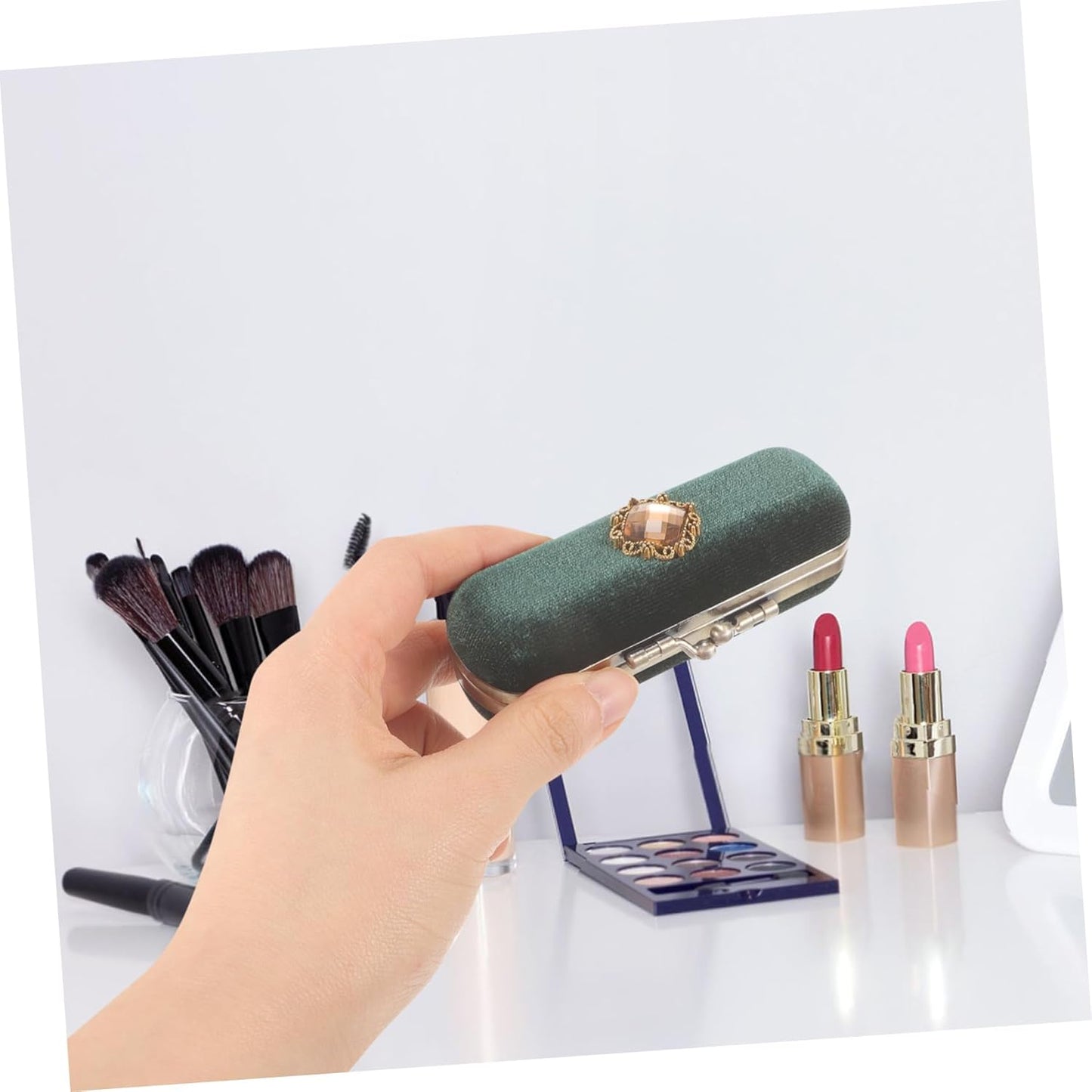 Velvet Lipstick Box Makeup Bag Travel Toiletry Bag Make up Bag for Traveling Lipstick Bag Lipstick Case Decorative Lipstick Holder for Purse Lip Balm Case Dark Green Zinc Alloy